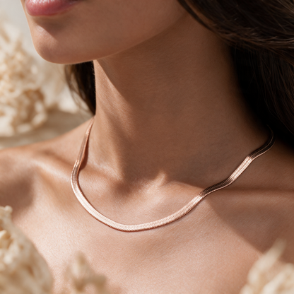 Étretat Herringbone Choker