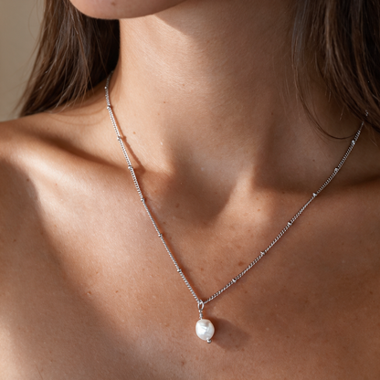 Freeform Pearl Drop