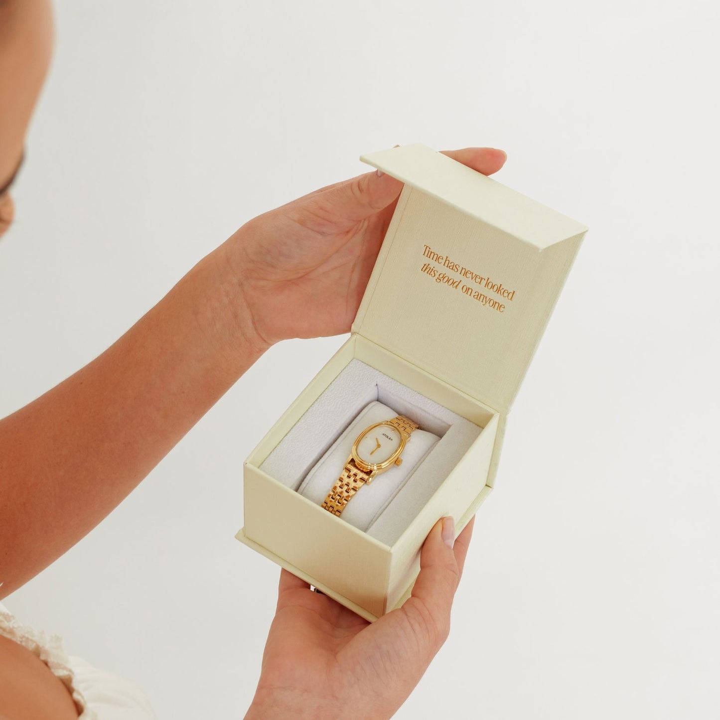 Aurea Watch